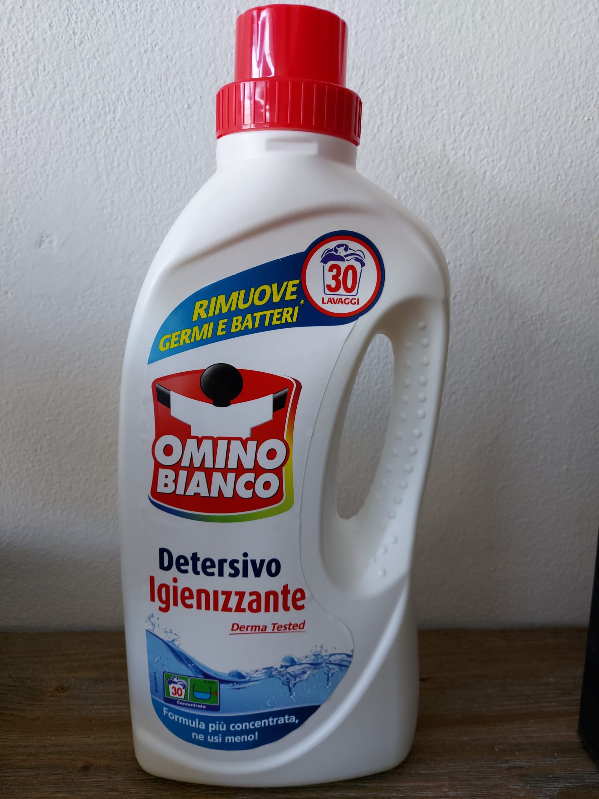 Omino Bianco Detersivo Lavatrice E Igienizzante 1495ml –